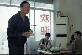 身价上亿的集团老总 装成一名乞丐回到故乡  意想不到的事发生图片