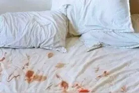 结婚当日，新房竟有发现了染血的被褥图片