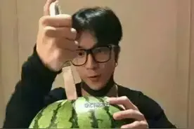薛之谦你的脑洞已经达到常人无法理解的地步了图片