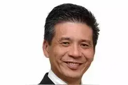 新加坡奇人：风水大师+画家+诗人图片