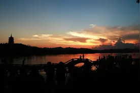 西湖不只有传说，日出日落尽展绝美颜值！图片