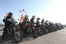 天下摩友是一家！图片