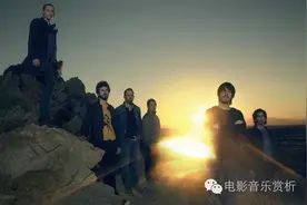 Transformers:《变形金刚》——钢铁摇滚的饕餮盛宴图片