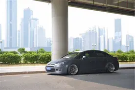 ”雪铁龙C4“ 世嘉改装演绎最美低趴范，真担心底盘啊！图片