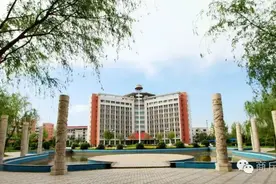 商丘师范学院：加快转型发展 创建高水平应用型大学图片