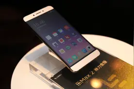 手机什么颜色最好看？你是“灰色党”还是“金色党”？图片