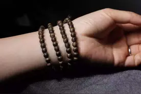 珠子越小越耗料，沉香越值钱吗？图片