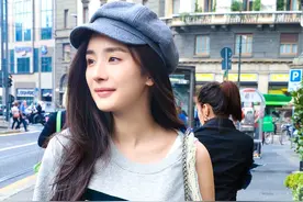 十大微博粉丝最多明星最新排行，姚晨已退到第三，哪两位在她前面图片