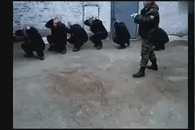 俄罗斯监狱犯人放风视频，看过之后我这辈子再也不犯法了