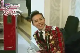 bigbang到底有多火？小迷妹看到权志龙的海报就走不动路了视频封面