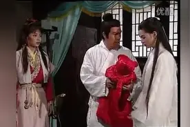 杨过智斗金轮法王，小郭襄混战中出世，黄蓉大战中生双胞胎视频封面