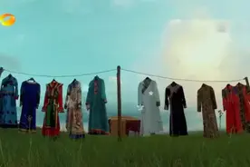 赵丽颖在镜头面前换衣服，使用了“赵式换衣法”！我也是这样换的