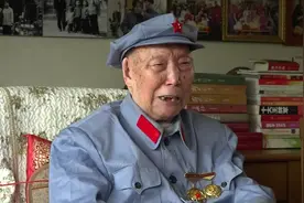 我和军队的不解之缘 今天，参加过长征的革命红军全国健在只有100多人 有了他们，才有了国，才有了家 致敬！