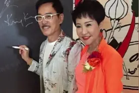 狄波拉大谈谢霆锋张柏芝真实感情状态，大赞张柏芝教子有方！视频封面