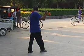 霸州抽鞭子的，判断是满族旗人习俗的历史遗存。视频封面