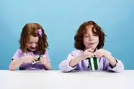 美国小孩试吃世界各地糖果，看看他们的爆笑反应！图片
