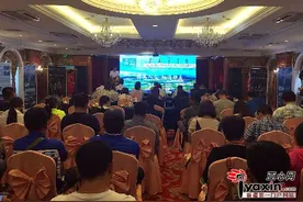 巴音布鲁克首届环天鹅湖自行车赛21日举行 总奖金30万图片