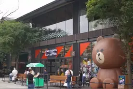 Line大陆第二店开进太古里 凭借独家策略火爆全球图片