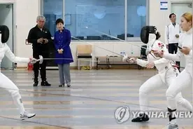 朴槿惠慰问备战里约奥运韩国代表团 叮嘱注意安全图片