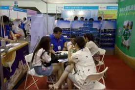 高培奶粉亮相郑州享亚孕婴童展 凭借独特优势撬动市场图片