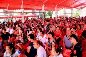 在如此炎热的南宁，他们为何不怕中暑？图片