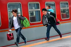 坐火车时，车票丢失了怎么处理？听一听乘务员怎么说视频封面