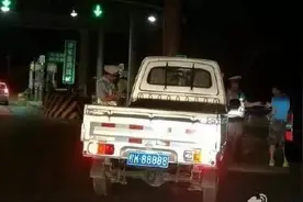 河南各地88888车牌曝光，信阳挂着豫S88888的车竟然是它图片