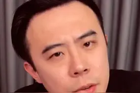 割破手了只贴一片创可贴？不够！记住这些步骤，让心爱的人不再受伤！抖音小助手视频封面