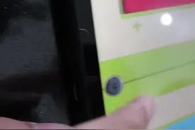 用脚玩任天堂的labo纸板机器人！视频封面