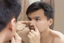 男士鼻子周围长痘痘是什么原因图片
