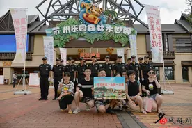 这个七月让我们到森林水世界消夏吧图片