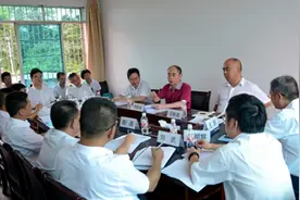 贵州电网副总邱跃丰调研凤冈绥阳供电所工作图片