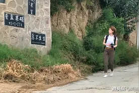 央视七套农业频道《致富经》栏目主持人郭婧走进富平千年柿寿星#带你看三农#视频封面