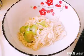 家常丝瓜汤面，简单易做，面汤超好喝的