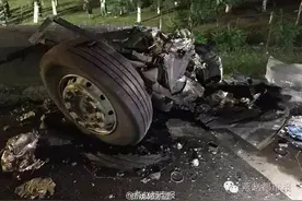 悲痛！邢台大客车冲入河中26人遇难！这4人生还，讲述事发经过！图片