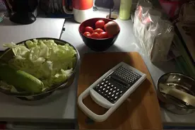 大学工科女   日常食堂饭菜与寝室舍友制作的美食图片