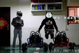 两台卡丁车在地下车库的漂移追逐 Gymkhana0.1视频封面
