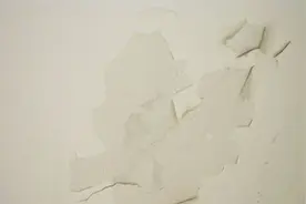 乳胶漆的一些常见问题：起皮、变色、粉化怎么办？图片