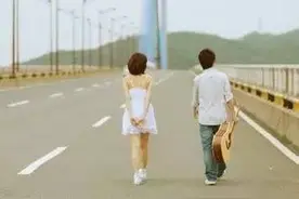 媳妇心里的小秘密“等我长大了就娶你”，一晃二十年过去图片