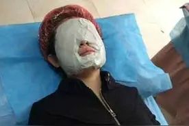 来感受一下女汉子骑车多霸气图片