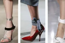 鞋子的新穿法：脚踝绑丝带！图片
