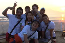 为什么喜欢RM:因为周一情侣,每周一好像都在谈恋爱图片