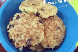 营养师教宝宝餐 | 什锦蔬菜蛋香米饼图片