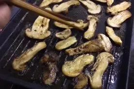 在云南做公益，客栈老板为我做剑湖鱼、黄油煎松茸，说辛苦要补补视频封面