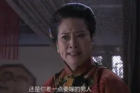 恶婆婆教训坐月子的媳妇，傻丈夫却这样维护媳妇，感动啊视频封面