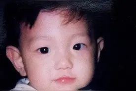 韩娱：EXO成员幼年照片公开 嘟暻秀颜值一直巅峰状态图片