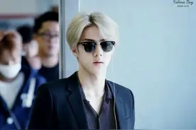 吴世勋衣品满分 这些年机场私服大汇总图片