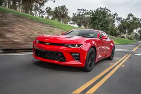 2016款雪佛兰Camaro SS，具有硬汉肌肉感的极速旋风图片
