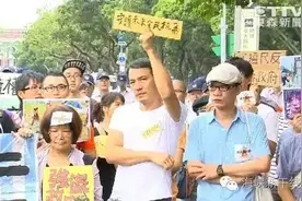 戴立忍，请尊重大陆民意图片
