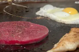 台湾夜市的铁板烧，不管什么菜他们都能铁板，炒菜为什么不用锅呢图片